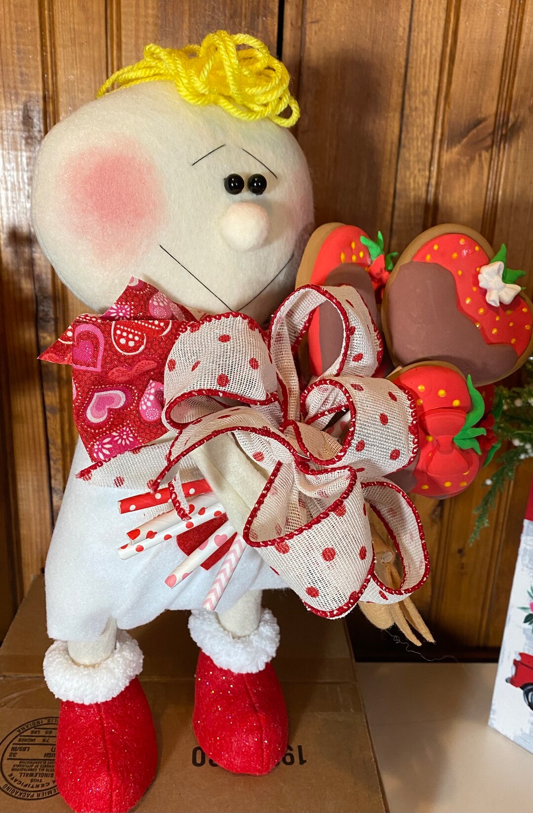 Valentines Cupid Centerpiece - Etsy