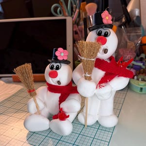 November Frosty family class