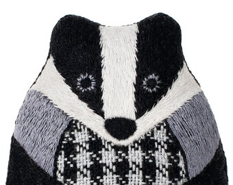 Badger - Embroidery Kit