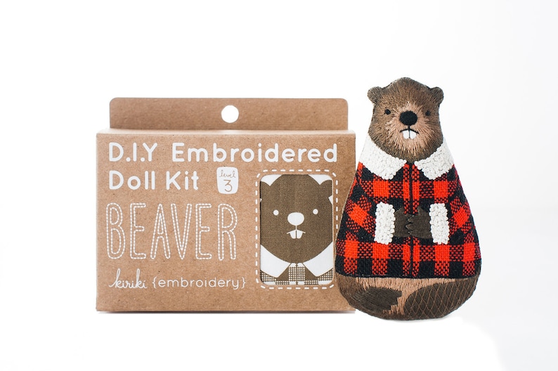 Beaver Embroidery Kit image 2