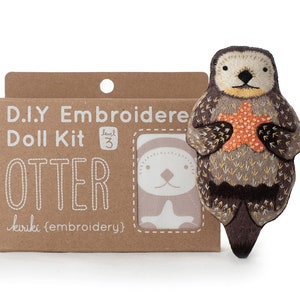 Otter Embroidery Kit image 2