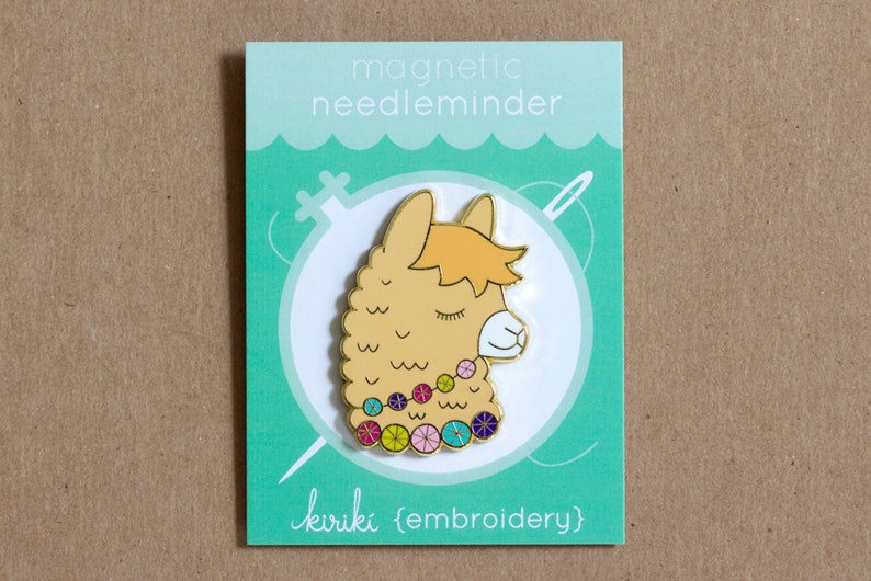 Enamel Needleminder *Magnetic* Llama