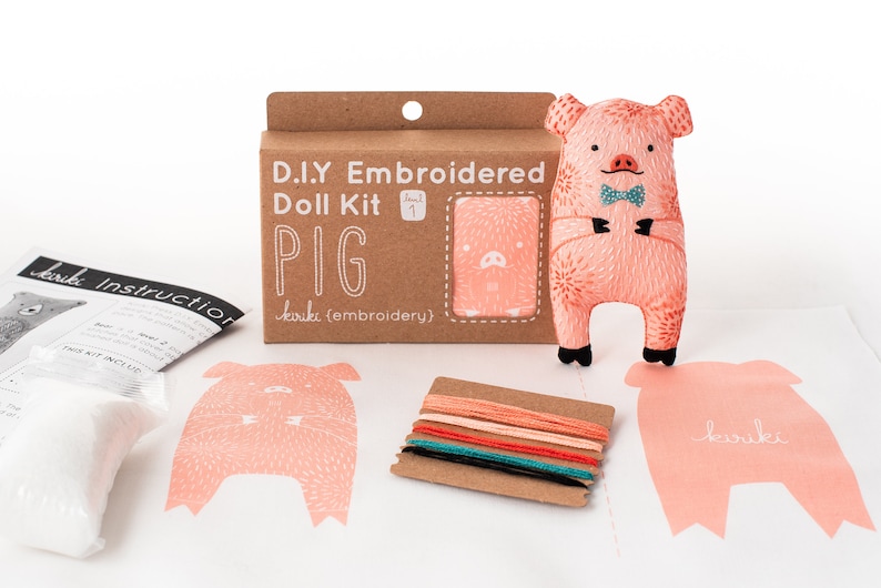 Pig Embroidery Kit image 3