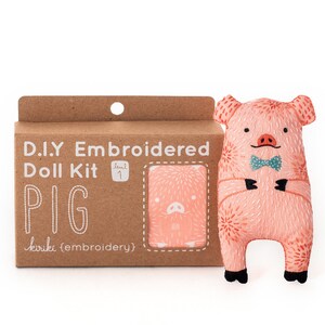 Pig Embroidery Kit image 2