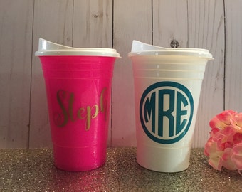 Personalized Party Cups, Monogrammed Party Cups, Double-Walled Cups, 16 oz Personalized Party Cups, Party Cup with Lid, Reusable Cup