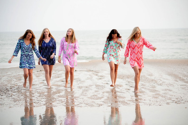 Women/'s Tunic Monogrammed Swimsuit Cover Up Monogrammed Beach Tunic Swimsuit Cover Up Bridesmaid Gifts Cover Up Beach Cover Up