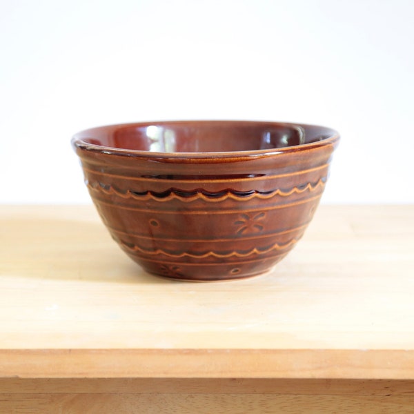 Vintage MarCrest Mixing Bowl, Large Kitchen Bowl, 1950s, Colorado Brown, Daisy and Dot Pattern, Round Oven Proof Stoneware, American