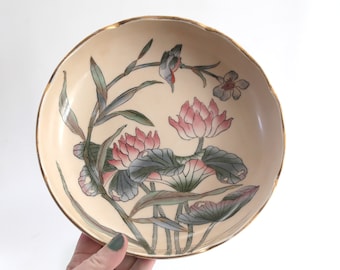 Vintage Ceramic Bowl, Toyo Shallow Bowl with Flower and Bird Pattern, Asian Design, Lily Pads, Beige Bowl with Scallop Edge