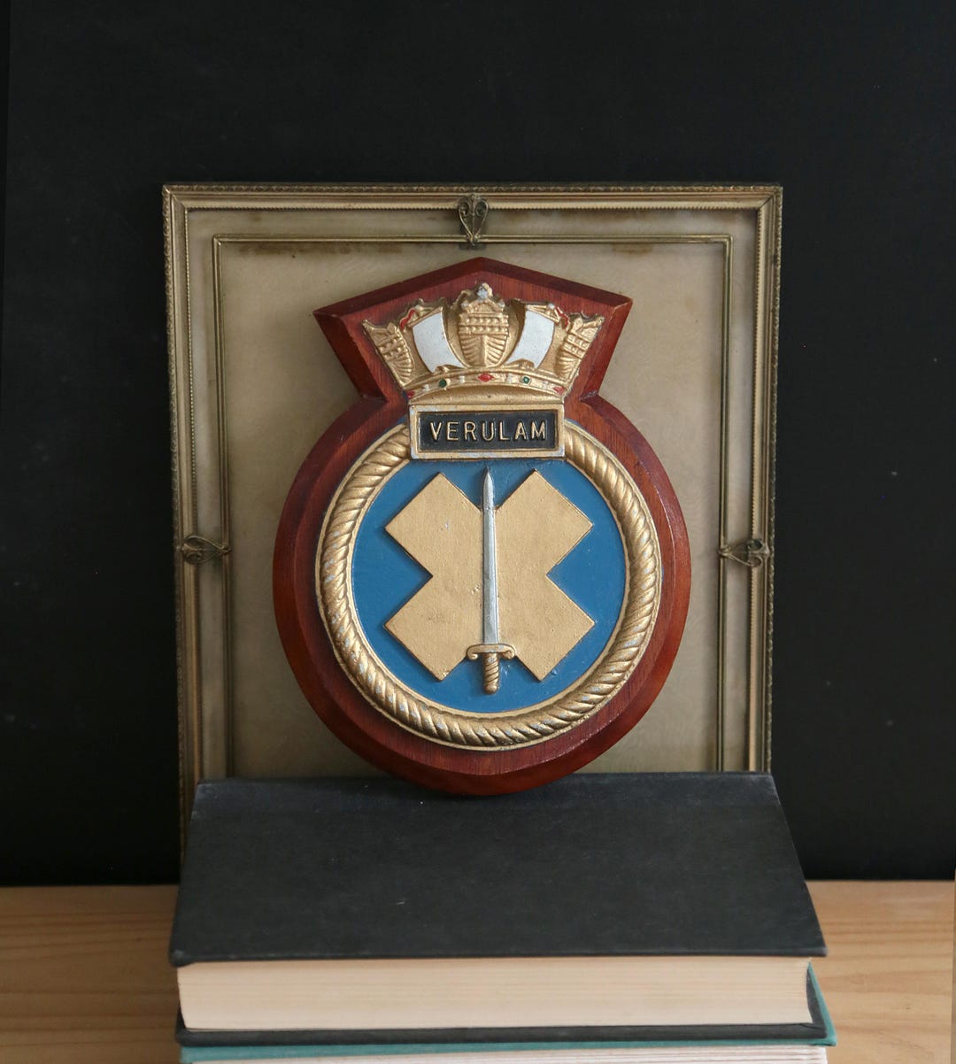 vintage-wall-plaque-royal-navy-hms-verulam-metal-plaque-mounted-on