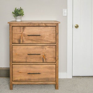 3-drawer Dresser - Beginner-Friendly - PDF Printable Woodworking Plans