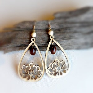 Water lily jewelry Wifes earrings gift 5th wood anniversary Wooden earrings Wood earrings Wooden jewelry gift Christmas gift Gift for her