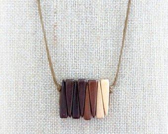 Mahogany wood necklace , Boho choker for her , 5th anniversary gift,  Wooden necklace , Beige and brown wood jewelry