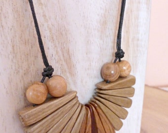 Wood bib fan cord necklace , Collar wooden choker,  Eco jewelry anniversary gift for her , Natural wood jewelry set