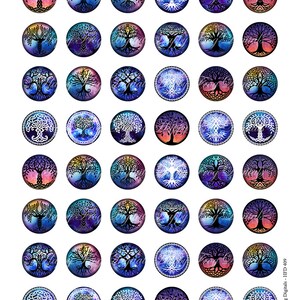 K&ouml;nnte beinhalten: Set mit 48 runden Harz-Cabochons mit einem Durchmesser von 2,5 cm, die eine Vielzahl von farbenfrohen Lebensbaum-Designs zeigen. Die Designs umfassen einen wei&szlig;en Lebensbaum auf blauem Hintergrund, einen schwarzen Lebensbaum auf lila Hintergrund und einen schwarzen Lebensbaum auf rosa Hintergrund.