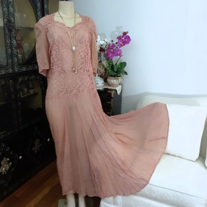 1920s Flapper Dress: Peach Lace, Pintucks, Pleated Silk, Size L