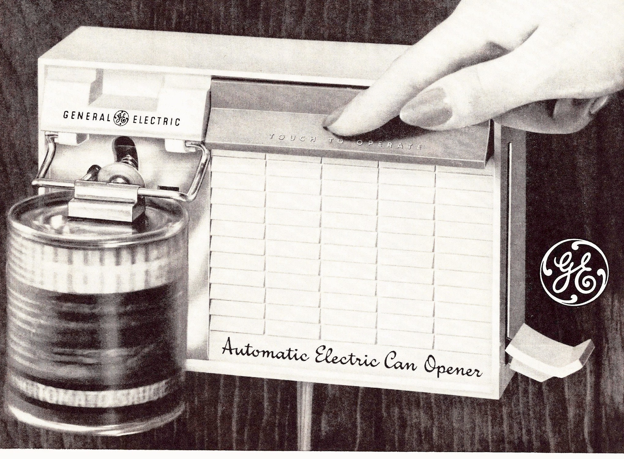 GE Automatic Electric Can Opener - Gil & Roy Props