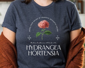 Vintage Hydrangea Drawing Women's T-Shirt / Flower T-Shirt / Vintage Botanical T-Shirt / Artist Gift / Gardener Gift / Cottage Core T-Shirt