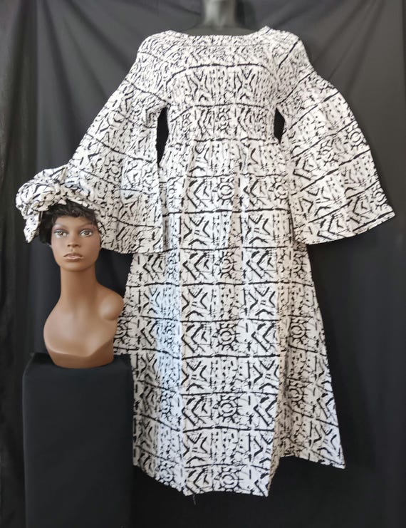 African print Dress. Elastic top to waist, pockets, long full sleeves, ankle length, matching headwrap. 20% off and Free Shipping.