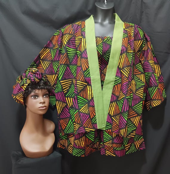 Africa print 4-piece short set, (Kimono and halter Tops, shorts with pockets and headwrap). One size (L - XL). 20% OFF and FREE Shipping.