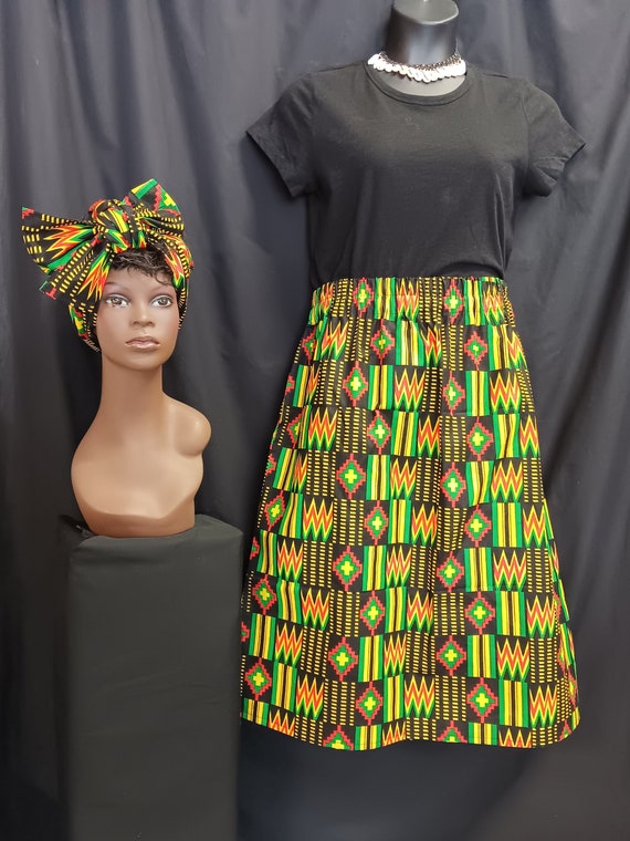 African Print straight Skirt with head wrap. PLUS size. Colors yellow, black, red and green, Below knee . 100% Cotton. Free Shipping
