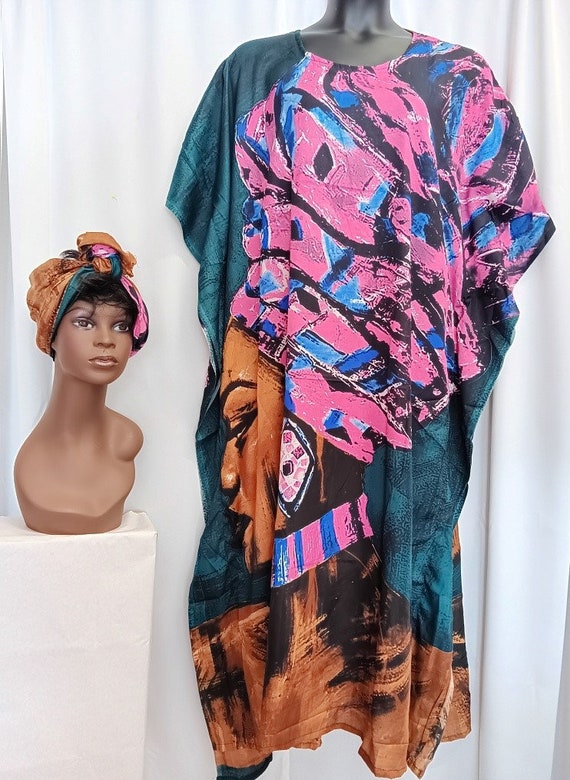 African Women's Kaftan with headwrap, 100% Polyester, digital print. Beautiful, colors, cool and comfortable. FREE SIZE. STYLE (1445)