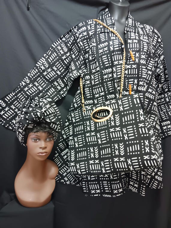 3 pc Africa print Jacket dress set with head wrap and purse. Black and white, Wooden Button front with pockets. 20% off and FREE Shipping.