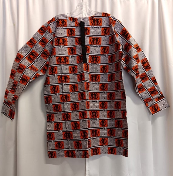 African print with Gye Nyame symbol, men's long sleeve shirt, buttons at neck and sleeve. SIZES-M, L, XL, XXL, 3XL, 4XL, 5XL