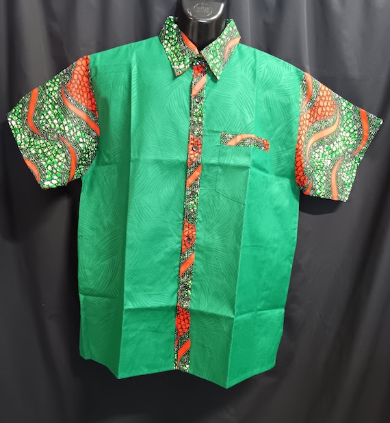Africa inspired men's short sleeve shirt, button down front. Orange, green trim and  green brocade. Large - 44". 20 - 30% off, Free Shipping