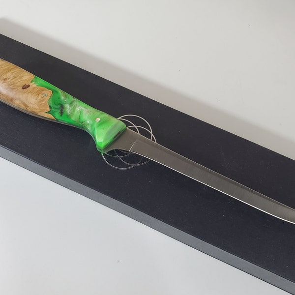 Vissen 7" filetmesblad, hars en wortel, dennenappel, trustone handvat, AEB-L-staal zeer flexibel, vlijmscherp