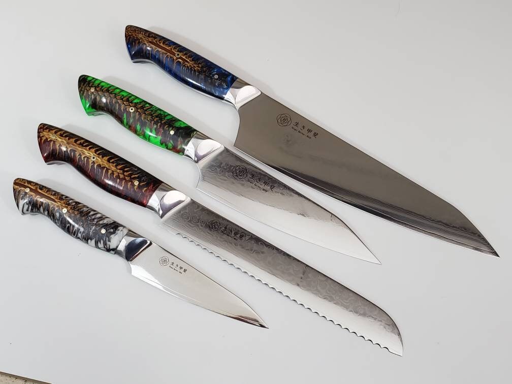 Cuchillo de chef profesional de acero inoxidable – Cuchillo japonés de  cocina ultra afilado grabado personalizado – 9 pulgadas con toque  personalizado