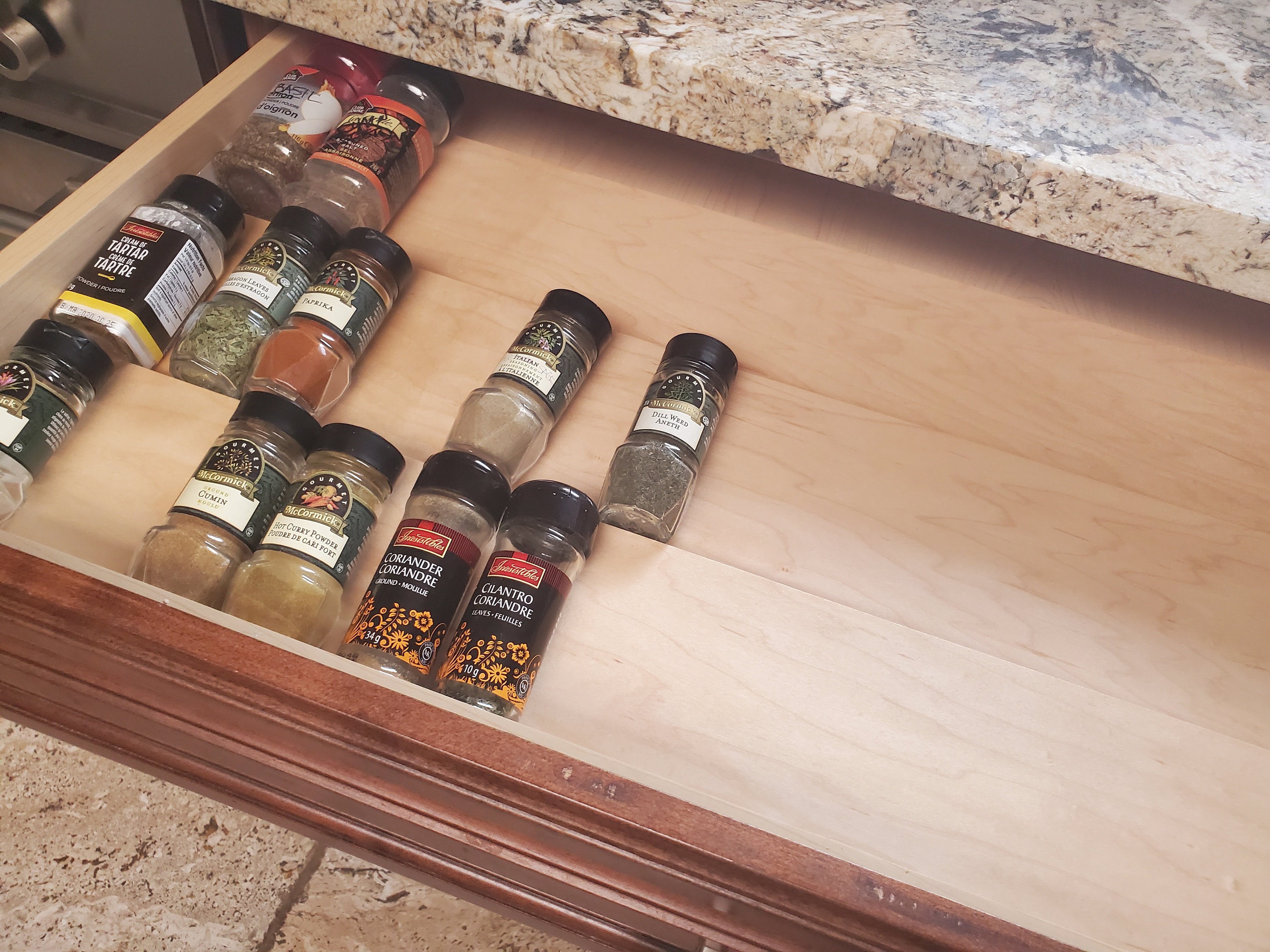 Custom Spice Jar Drawer Organizer (Vertical/Standing Jars) – Mighty Tidy  Organizers