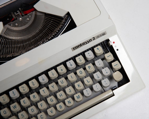 Working Typewriter, Vintage Manual Typewriter, Contessa 2 De Luxe