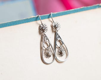 Vintage Sterling Silver Floral Drop Earrings: Filigree Teardrop Design