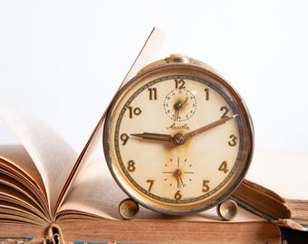 Vintage Mauthe Alarm Clock: Cream White & Gold, Mid-Century Modern