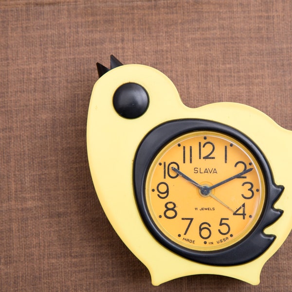 Nursery Alarm Clock, Yellow Chicken Desk Clock, Child's Room Decor, Children Bird Clock, Bright Yellow Clock, Nursery Decor Chick Bird