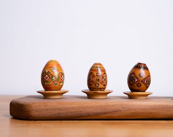 Wooden Easter Eggs with Small Display Plates, Easter Home Decor, Russian Art Decor, Tribal Neon, Easter Gift Idea