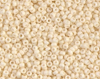 11-2021 - Matte Opaque Cream - Miyuki 11/0 Seed Beads