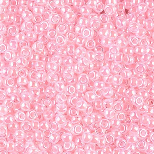 8-517 - Baby Pink Ceylon - Miyuki 8/0 Seed Beads