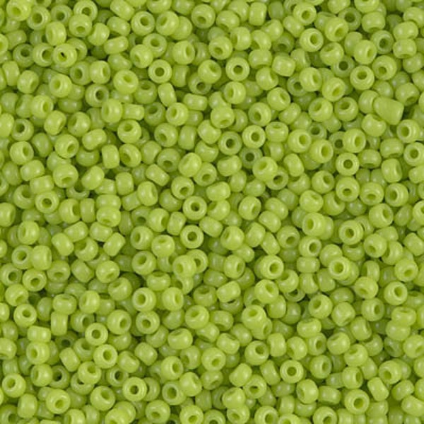 11-416 - Opaque Chartreuse - Miyuki 11/0 Seed Beads