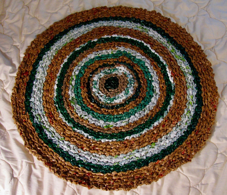 Recycled Decorator Accent Rug Upcycled Plastic Round Rug Etsy