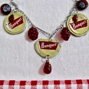 Recycled bottle cap necklace with Red glass beads, Upcycled bottle cap necklace,Eco friendly necklace