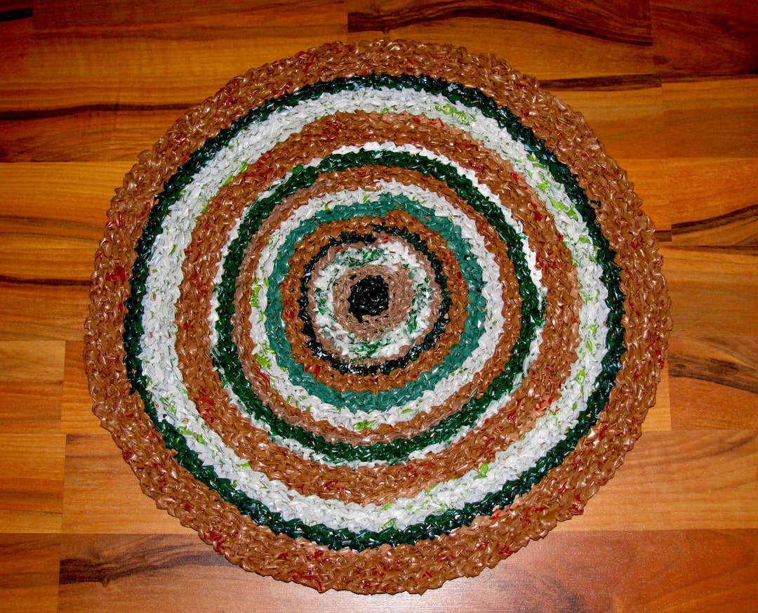 Recycled Decorator Accent Rug, Upcycled Plastic Round Rug, Recycled ...