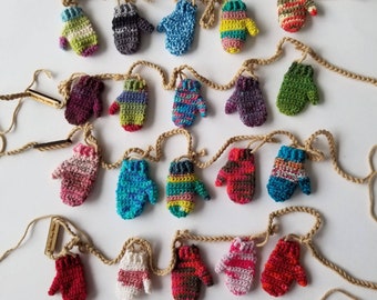 Colourful Mini mitten garlands (choice) / colourful mini mitten garlands / home office garlands