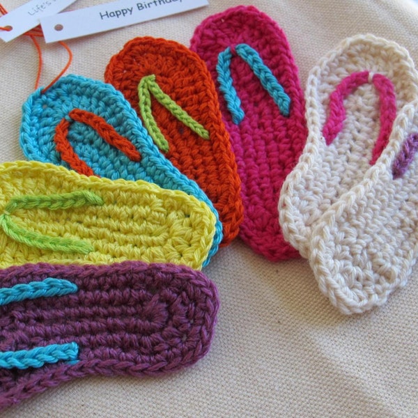 Miniature Flip Flop Crochet Pattern PDF / Instant Download / mini flip flop ornament pattern