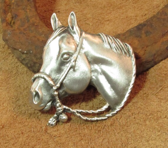 Pewter Quarter Horse Brooch, Hackamore Western Pin