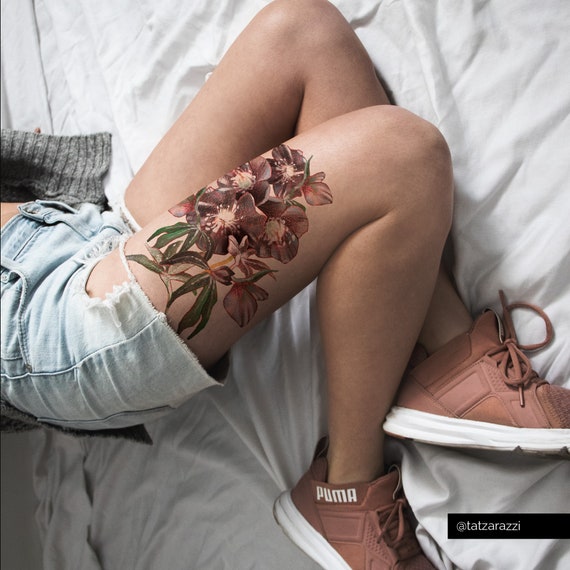 Flor Negra Hellebore Grande Temporal Tatuaje Floral Flores - Etsy España Flor Negra Hellebore Grande Temporal Tatuaje Floral Flores - Etsy España