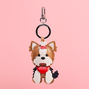 Yorkshire Schlüsselanhänger, Taschenanhänger, individuelle handgefertigte Hundeschlüsselanhänger, sitzende Haltungs-Hundeanhänger, Weihnachtsgeschenke für Frauen