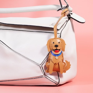 Leather Bag Charm for Purse, Handbag, Golden Retriever Dog Keychain, Puppy Keychain, Sitting Posture, Gifts for Birthday, Anniversary