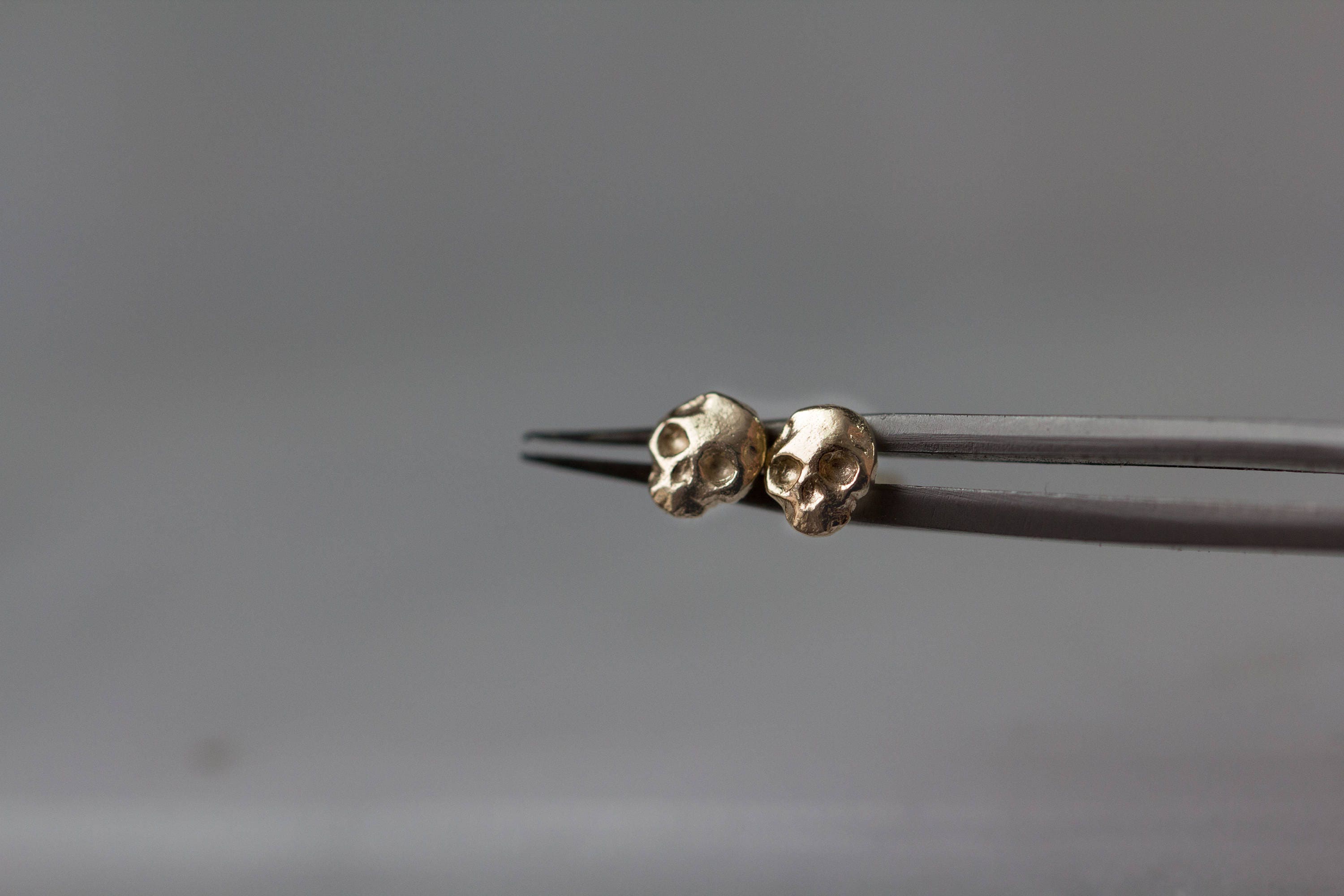 Mignon Skull Stud earrings - dainty gold skull studs - 14k gold skull earrings - gold stud earrings - rose gold studs - memento mori earring