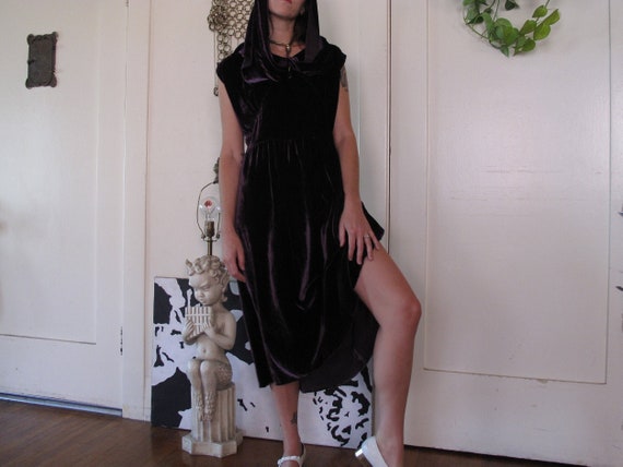 1930's Purple Silk Velvet Hooded Dress sz Med/Lrg